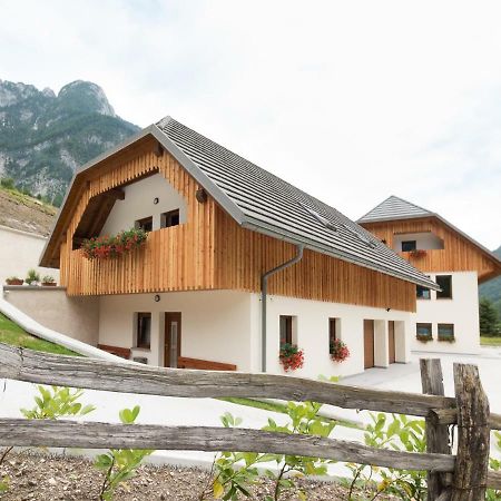 House Dormica Apartman Trenta Kültér fotó