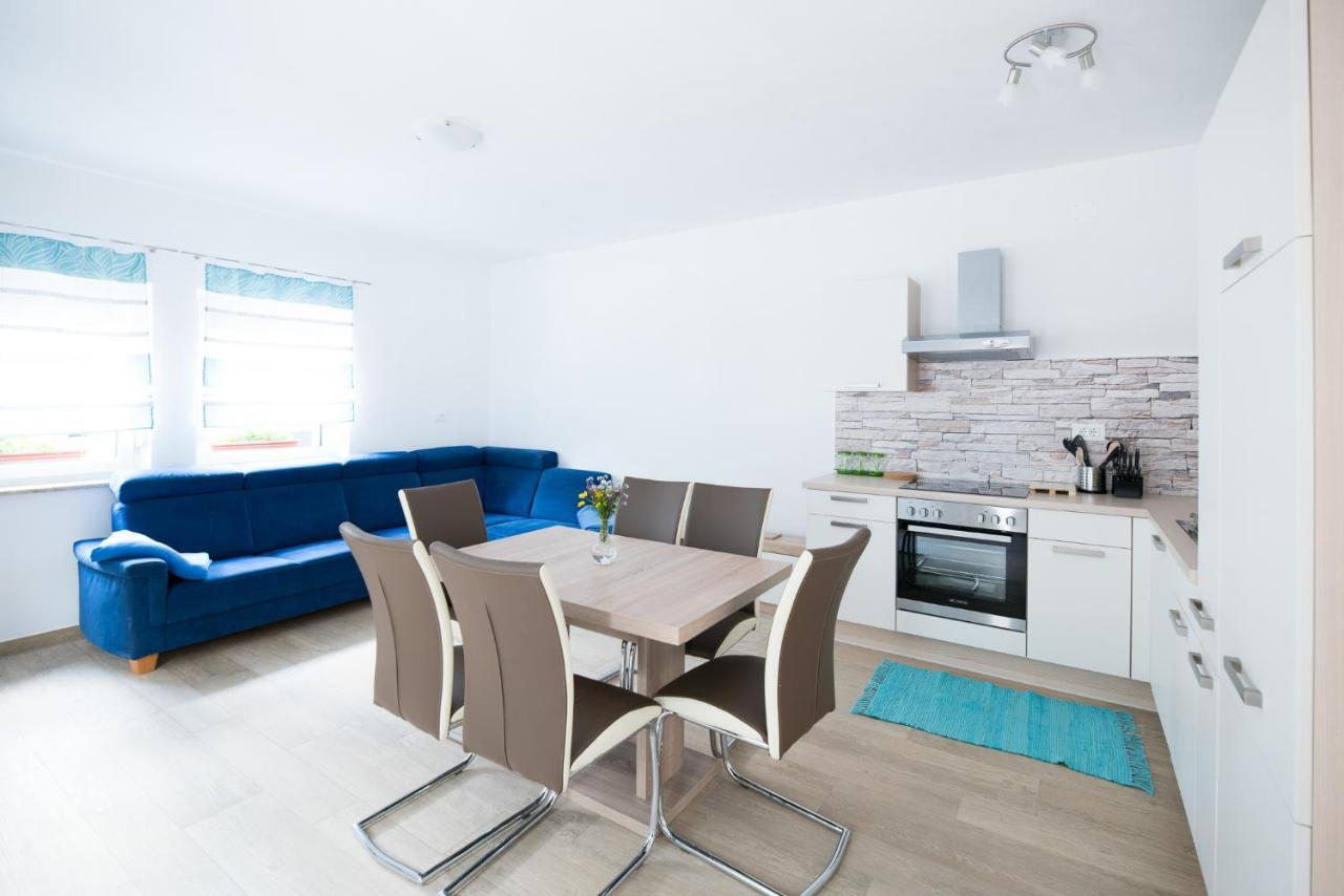 House Dormica Apartman Trenta Kültér fotó